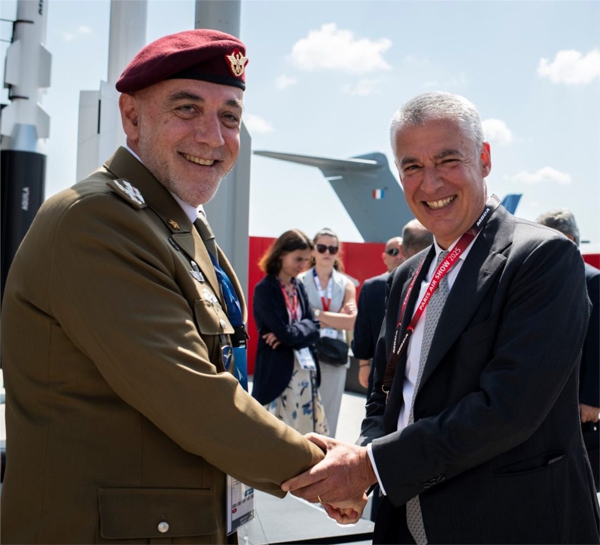 MBDA Awarded Contract to Develop FULGUR Very Short-range Missile for the Italian Army